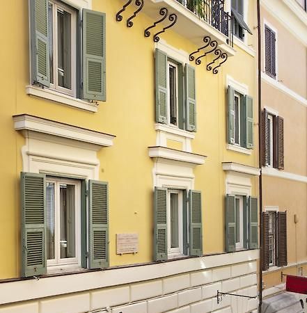 Garibaldi Suites Piazza Di Spagna روما المظهر الخارجي الصورة