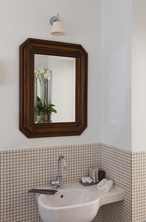 Garibaldi Suites Piazza Di Spagna روما المظهر الخارجي الصورة