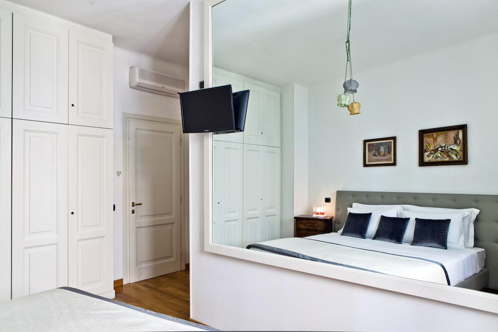 Garibaldi Suites Piazza Di Spagna روما الغرفة الصورة