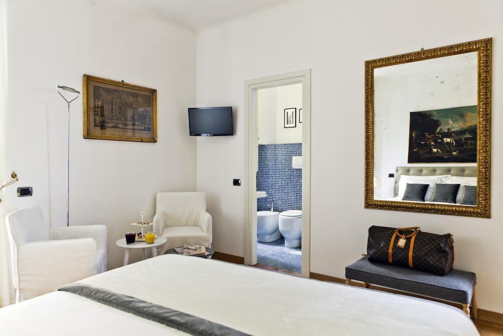 Garibaldi Suites Piazza Di Spagna روما الغرفة الصورة